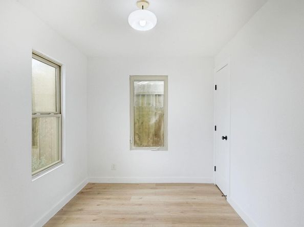 2404 Santa Rita ST, Austin TX 78702