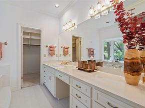 5913 Doone Valley CT, Austin TX 78731