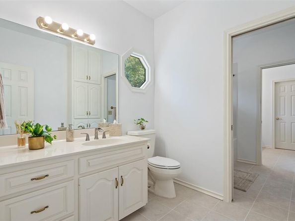 5913 Doone Valley CT, Austin TX 78731