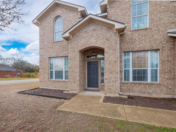 1819 Rutherford DR, Leander TX 78641
