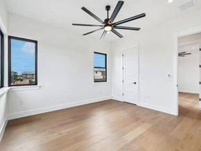 6006 Silent Nova VW, Austin TX 78730