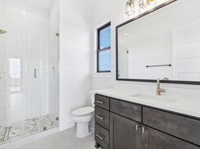 6006 Silent Nova VW, Austin TX 78730