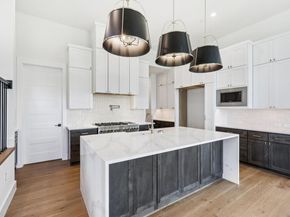 6006 Silent Nova VW, Austin TX 78730