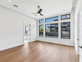 6006 Silent Nova VW, Austin TX 78730