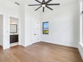 6006 Silent Nova VW, Austin TX 78730