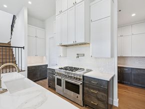 6006 Silent Nova VW, Austin TX 78730