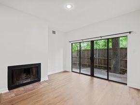409 E 38th ST 101, Austin TX 78705