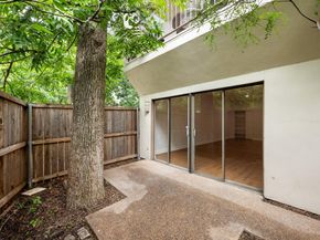 409 E 38th ST 101, Austin TX 78705