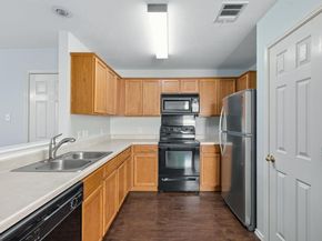 9214 Rowlands Sayle RD, Austin TX 78744