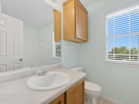 9214 Rowlands Sayle RD, Austin TX 78744