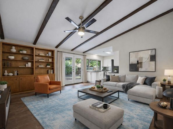 9215 Hunters TRCE E, Austin TX 78758