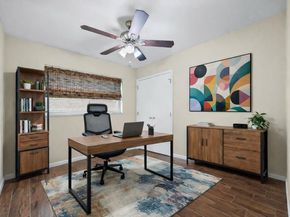 9215 Hunters TRCE E, Austin TX 78758