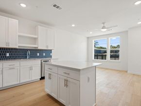 3613 Jetson WAY 1103, Austin TX 78723