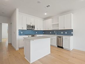 3613 Jetson WAY 1103, Austin TX 78723