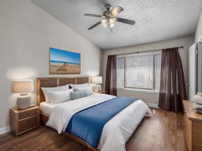 806 W 24th ST 326, Austin TX 78705