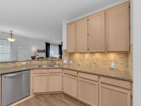 1306 Julies WALK, Pflugerville TX 78660