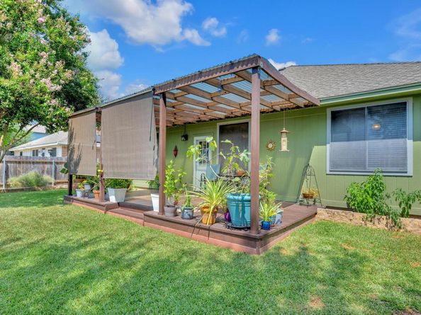 1306 Julies WALK, Pflugerville TX 78660