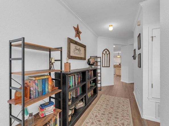 1306 Julies WALK, Pflugerville TX 78660