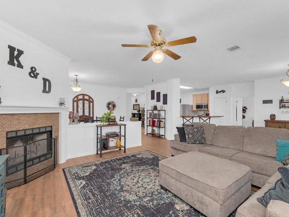 1306 Julies WALK, Pflugerville TX 78660