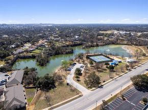 2624 Oak Meadow DR, Round Rock TX 78681