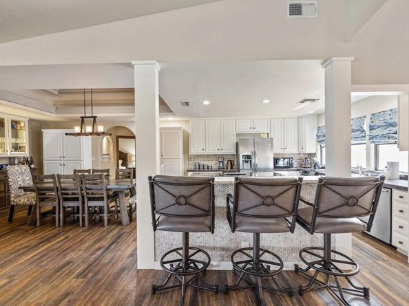 925 Challenger, Lakeway TX 78734