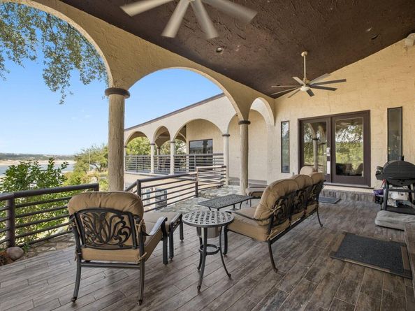 925 Challenger, Lakeway TX 78734