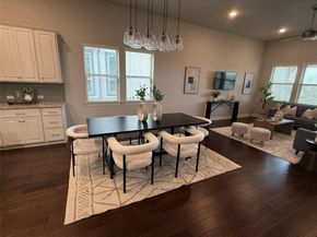 9400 Bayshore BND, Austin TX 78726