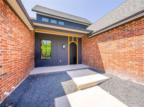 3306 Larry LN A, Austin TX 78722