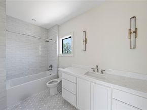 3306 Larry LN A, Austin TX 78722