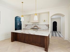 3306 Larry LN A, Austin TX 78722