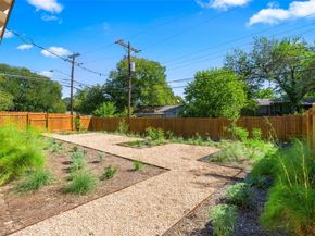 6209 Reicher DR, Austin TX 78723