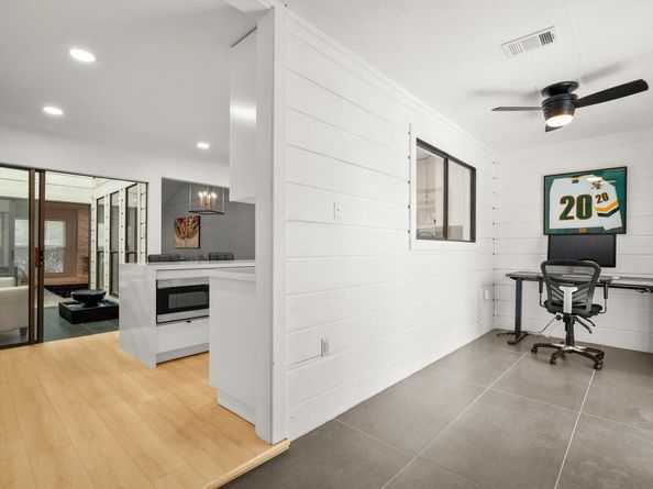 2217 Onion Creek PKWY 104, Austin TX 78747