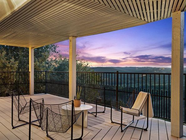 1922 Cypress PT W, Austin TX 78746