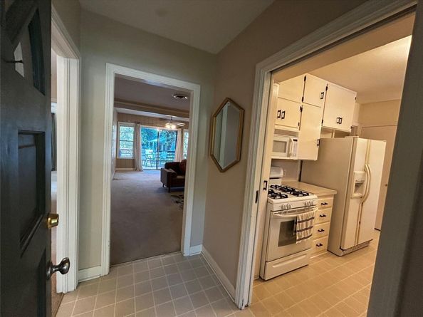 2707 White Horse TRL, Austin TX 78757