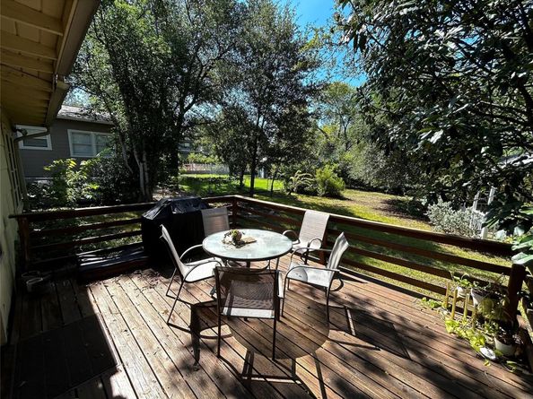 2707 White Horse TRL, Austin TX 78757
