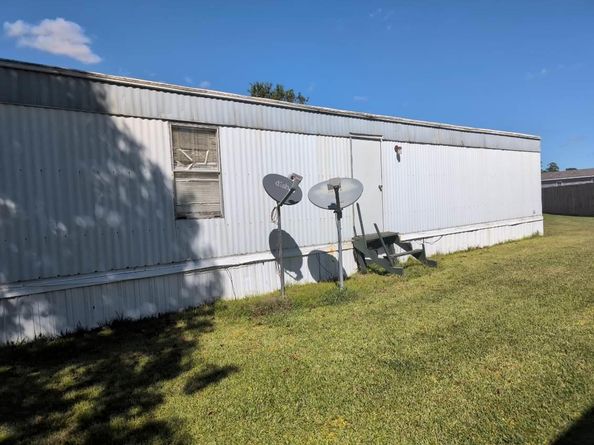 275 Fm 421 RD 21, Lumberton TX 77657