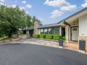 703 Vanguard ST, Lakeway TX 78734