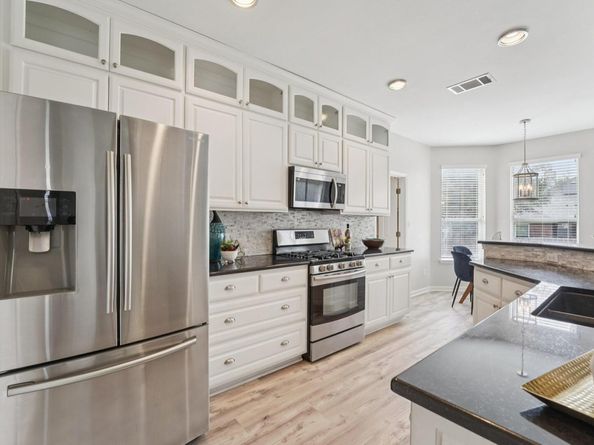 4103 Hidden View CT, Round Rock TX 78665