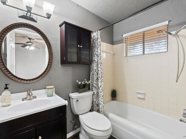 9806 Cottle DR, Austin TX 78753