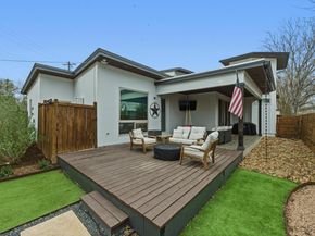 1405 Camelot CIR A, Austin TX 78745