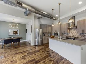 1405 Camelot CIR A, Austin TX 78745