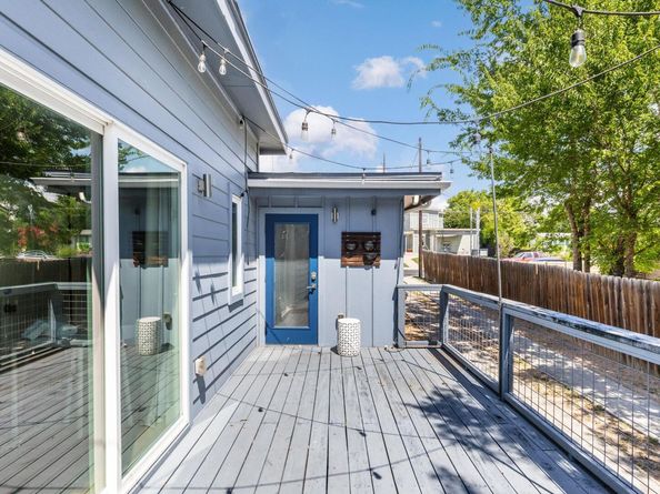 7611 Providence Ave A, Austin TX 78752