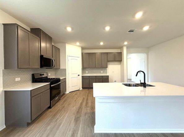 3061 Carrizo TER, Leander TX 78641