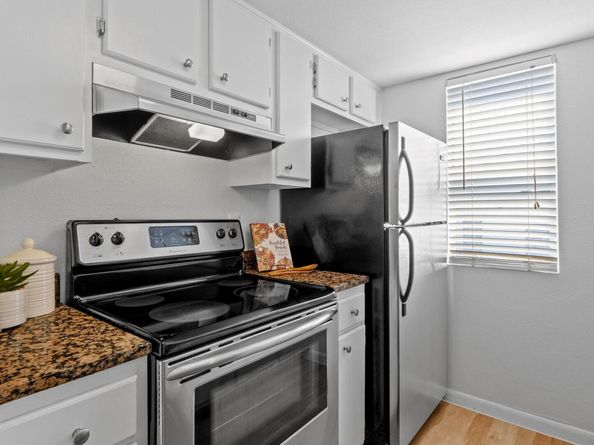 2450 Ashdale DR A204, Austin TX 78757