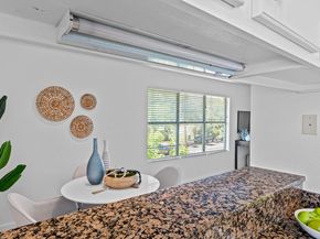 2450 Ashdale DR A204, Austin TX 78757
