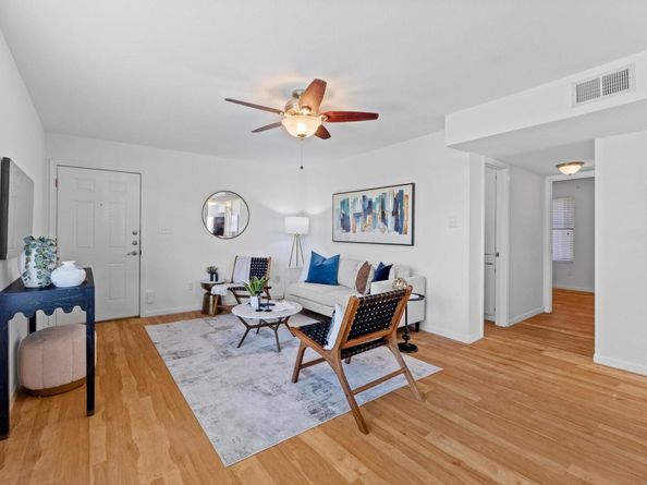 2450 Ashdale DR A204, Austin TX 78757
