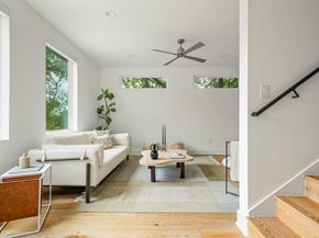 1182 Oakgrove Ave A, Austin TX 78702