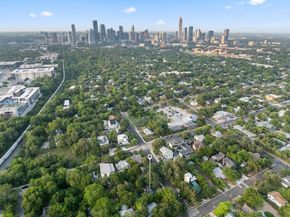 1904 S 6th ST, Austin TX 78704