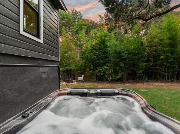 1904 S 6th ST, Austin TX 78704