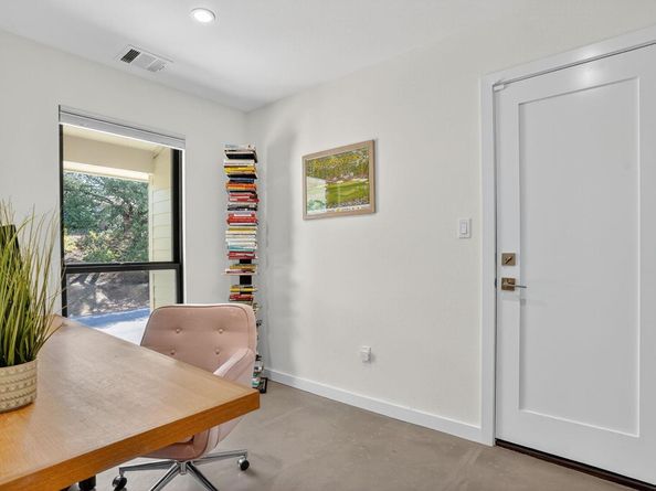 2112 Matterhorn LN, Austin TX 78704